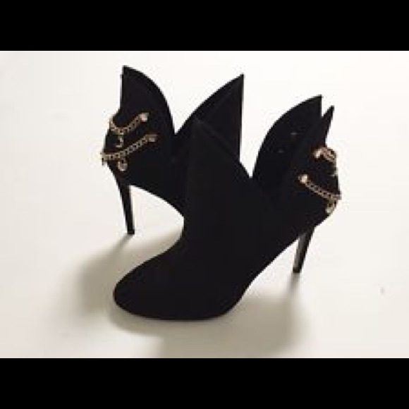 BCBGeneration | Shoes | Bcbg Black 